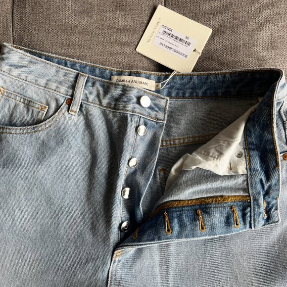 Camilla & Marc Jeans - Picture 2 of 7